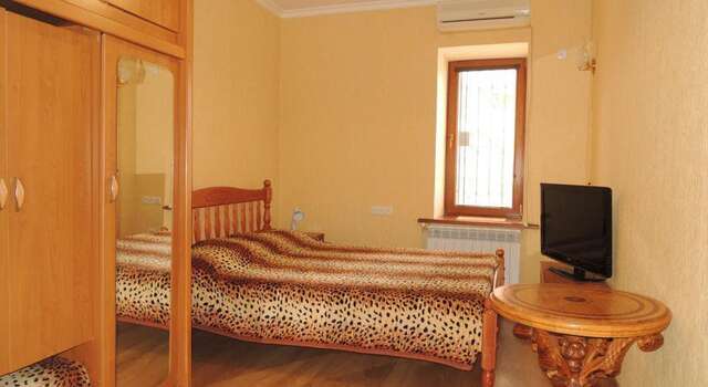 Апартаменты Apartment in Matrosskiy Ялта-15